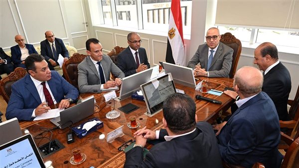 وزير الإسكان