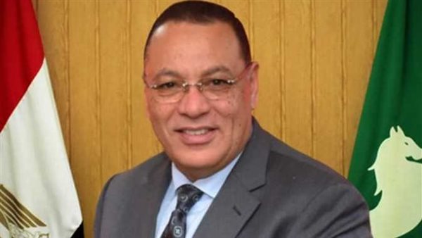الدكتور ممدوح غراب،