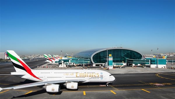 مطار دبي يتطلع للتعامل