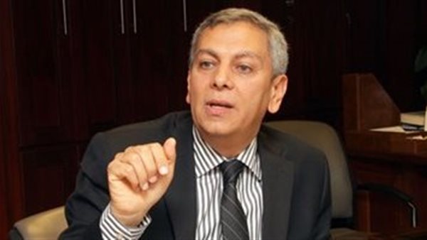 الدكتور أشرف الخولي