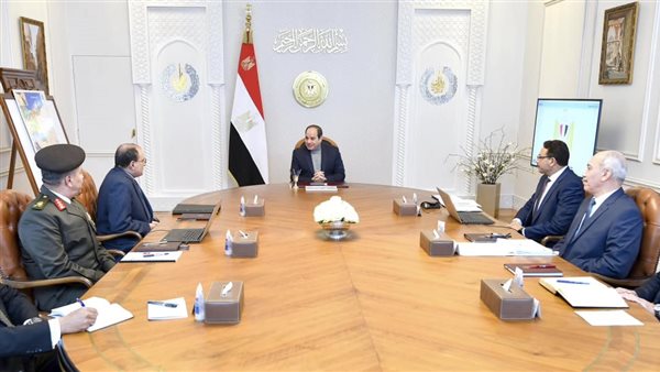الرئيس السيسى يتابع