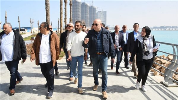 وزير الإسكان