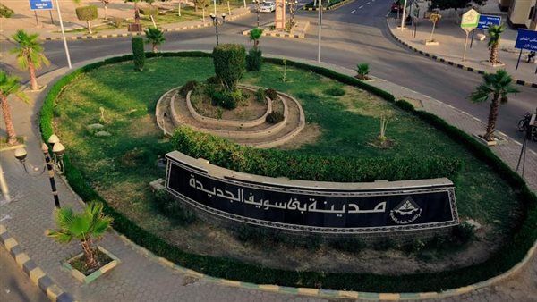 وزير الإسكان يتابع