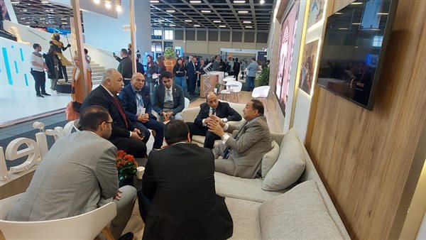 جانب من اجتماعات