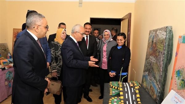 وزير التعليم