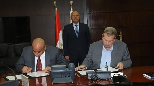 أصول مصر