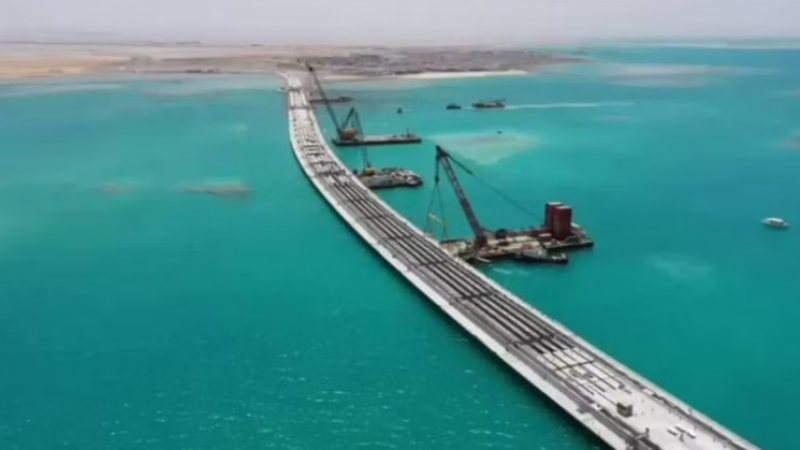 بطول 3.3 كيلومتر.. إفتتاح أطول جسر مائي في السعودية